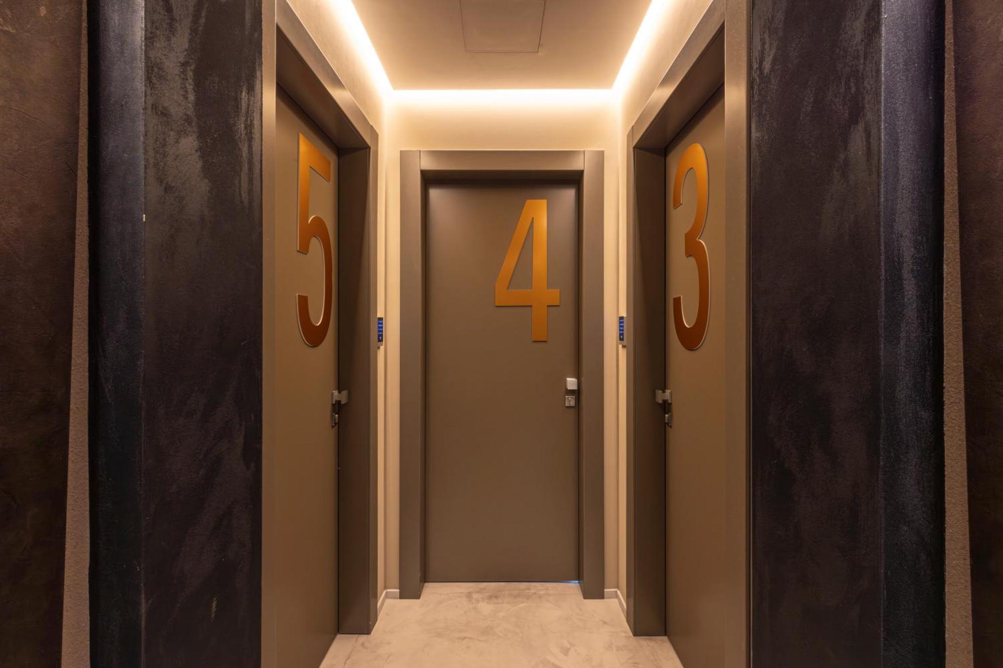 콰르투 산텔레나 Milestone (Adults Only) B&B 외부 사진